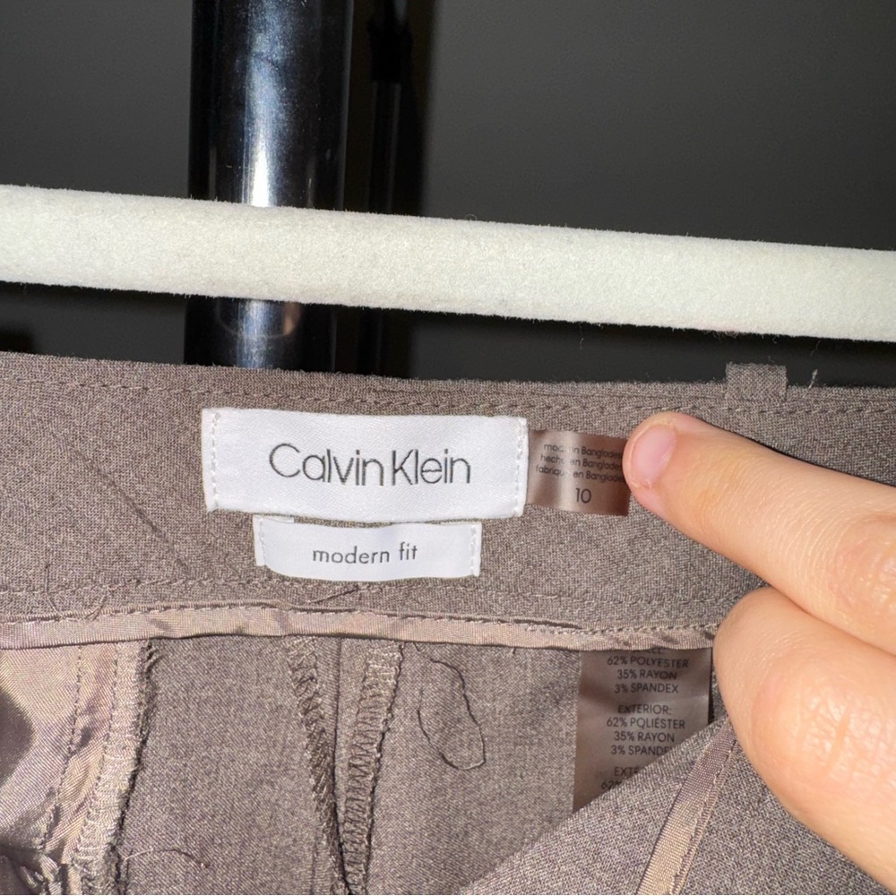 Calvin Klein Women’s Modern Fit Size 10 Brown Business Slacks Pants - Picture 4 of 7